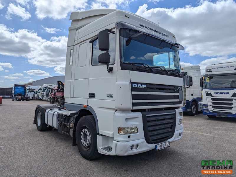 DAF FT XF105.460 4x2 Superspacecab Euro5 - Retarder - Dubbele tanks - Groot brandstoffilter - Tegljač: slika DAF FT XF105.460 4x2 Superspacecab Euro5 - Retarder - Dubbele tanks - Groot brandstoffilter - Tegljač DAF FT XF105.460 4x2 Superspacecab Euro5 - Retarder - Dubbele tanks - Groot brandstoffilter - Tegljač: slika DAF FT XF105.460 4x2 Superspacecab Euro5 - Retarder - Dubbele tanks - Groot brandstoffilter - Tegljač