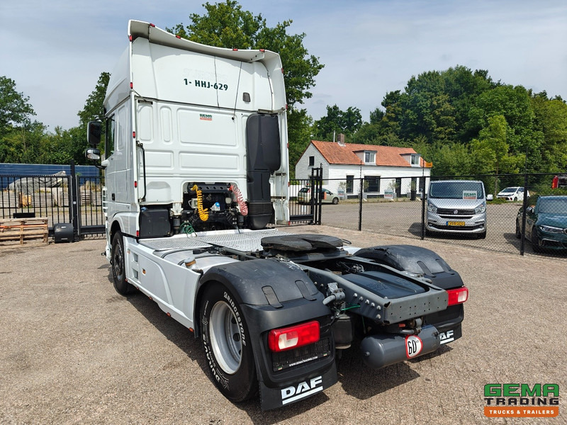 DAF XF 460 FT 4x2 SuperSpaceCab Euro6 - Retarder - Handgeschakeld - Dubbele Tanks - BelgiumTruck - Tegljač: slika DAF XF 460 FT 4x2 SuperSpaceCab Euro6 - Retarder - Handgeschakeld - Dubbele Tanks - BelgiumTruck - Tegljač DAF XF 460 FT 4x2 SuperSpaceCab Euro6 - Retarder - Handgeschakeld - Dubbele Tanks - BelgiumTruck - Tegljač: slika DAF XF 460 FT 4x2 SuperSpaceCab Euro6 - Retarder - Handgeschakeld - Dubbele Tanks - BelgiumTruck - Tegljač