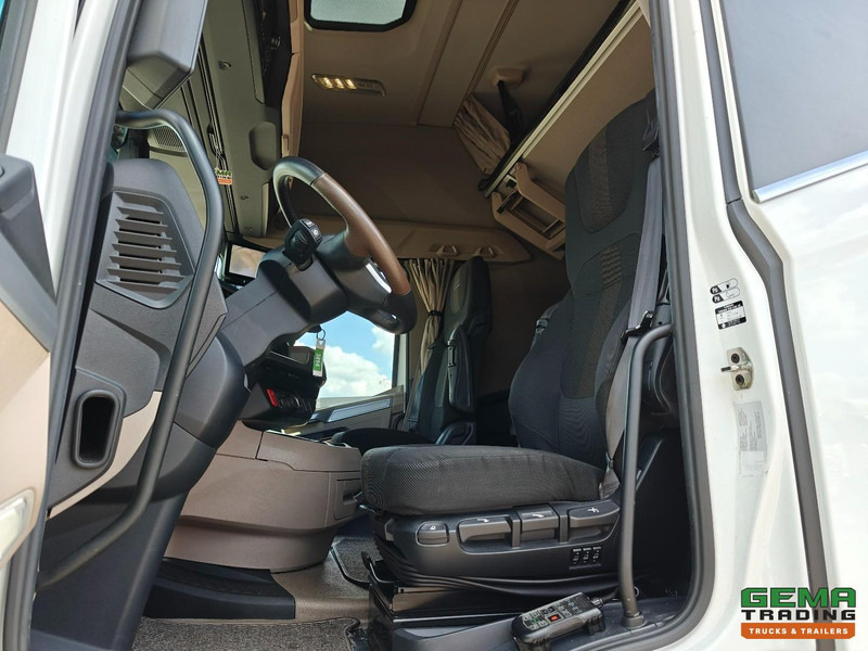 DAF XG+ 480 FT 4x2 Euro6E - MEGA/Lowdeck - Retarder - Dubbele tanks - MirrorCam - 3 DVS StarRating - Tegljač: slika DAF XG+ 480 FT 4x2 Euro6E - MEGA/Lowdeck - Retarder - Dubbele tanks - MirrorCam - 3 DVS StarRating - Tegljač DAF XG+ 480 FT 4x2 Euro6E - MEGA/Lowdeck - Retarder - Dubbele tanks - MirrorCam - 3 DVS StarRating - Tegljač: slika DAF XG+ 480 FT 4x2 Euro6E - MEGA/Lowdeck - Retarder - Dubbele tanks - MirrorCam - 3 DVS StarRating - Tegljač