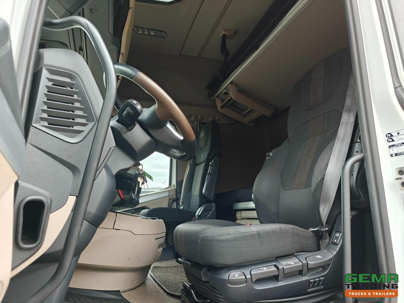 DAF XG+ 480 FT 4x2 Euro6E- MEGA/Lowdeck - Retarder - Dubbele tanks - MirrorCam - 320.000KM - Tegljač: slika DAF XG+ 480 FT 4x2 Euro6E- MEGA/Lowdeck - Retarder - Dubbele tanks - MirrorCam - 320.000KM - Tegljač DAF XG+ 480 FT 4x2 Euro6E- MEGA/Lowdeck - Retarder - Dubbele tanks - MirrorCam - 320.000KM - Tegljač: slika DAF XG+ 480 FT 4x2 Euro6E- MEGA/Lowdeck - Retarder - Dubbele tanks - MirrorCam - 320.000KM - Tegljač