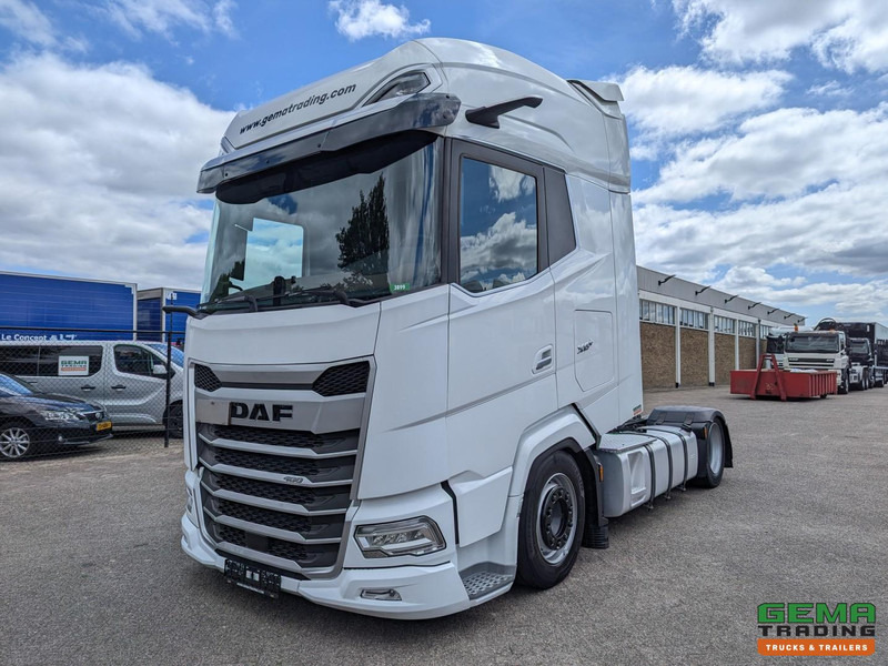DAF XG+ 4x2 Euro6E - MEGA/Lowdeck - Retarder - Dubbele tanks - MirrorCam - 3 DVS StarRating - 15 STUKS OP VOORRAAD - Tegljač: slika DAF XG+ 4x2 Euro6E - MEGA/Lowdeck - Retarder - Dubbele tanks - MirrorCam - 3 DVS StarRating - 15 STUKS OP VOORRAAD - Tegljač DAF XG+ 4x2 Euro6E - MEGA/Lowdeck - Retarder - Dubbele tanks - MirrorCam - 3 DVS StarRating - 15 STUKS OP VOORRAAD - Tegljač: slika DAF XG+ 4x2 Euro6E - MEGA/Lowdeck - Retarder - Dubbele tanks - MirrorCam - 3 DVS StarRating - 15 STUKS OP VOORRAAD - Tegljač