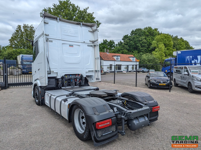 DAF XG+ 4x2 Euro6E - MEGA/Lowdeck - Retarder - Dubbele tanks - MirrorCam - 3 DVS StarRating - Tegljač: slika DAF XG+ 4x2 Euro6E - MEGA/Lowdeck - Retarder - Dubbele tanks - MirrorCam - 3 DVS StarRating - Tegljač DAF XG+ 4x2 Euro6E - MEGA/Lowdeck - Retarder - Dubbele tanks - MirrorCam - 3 DVS StarRating - Tegljač: slika DAF XG+ 4x2 Euro6E - MEGA/Lowdeck - Retarder - Dubbele tanks - MirrorCam - 3 DVS StarRating - Tegljač