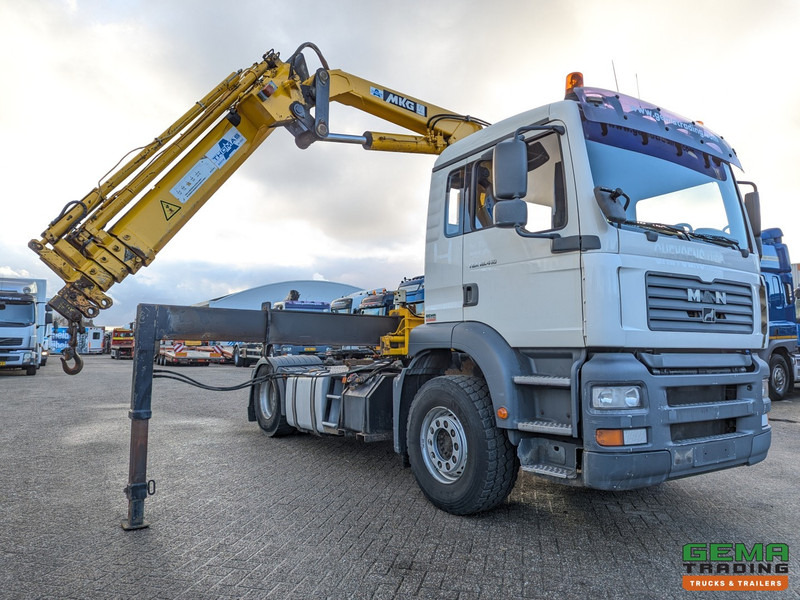 MAN TGA 18.410 4x2 LX Euro3 - MKG HLK225HP 4510KG - RadioGrafisch - Tegljač: slika MAN TGA 18.410 4x2 LX Euro3 - MKG HLK225HP 4510KG - RadioGrafisch - Tegljač MAN TGA 18.410 4x2 LX Euro3 - MKG HLK225HP 4510KG - RadioGrafisch - Tegljač: slika MAN TGA 18.410 4x2 LX Euro3 - MKG HLK225HP 4510KG - RadioGrafisch - Tegljač