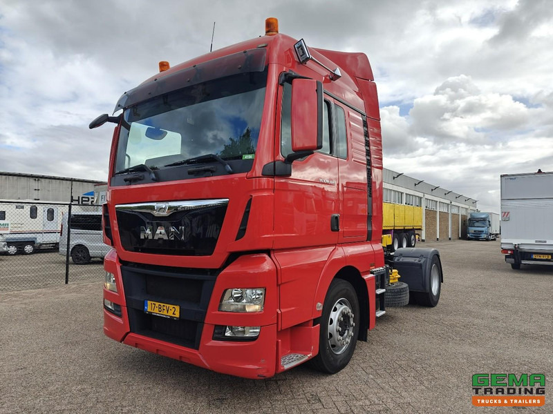 MAN TGX 18.440 4x2 XLX Euro6B - Navi - Reservewiel - Luchthoorns - 401.000KM - 04/2026 APK - Tegljač: slika MAN TGX 18.440 4x2 XLX Euro6B - Navi - Reservewiel - Luchthoorns - 401.000KM - 04/2026 APK - Tegljač MAN TGX 18.440 4x2 XLX Euro6B - Navi - Reservewiel - Luchthoorns - 401.000KM - 04/2026 APK - Tegljač: slika MAN TGX 18.440 4x2 XLX Euro6B - Navi - Reservewiel - Luchthoorns - 401.000KM - 04/2026 APK - Tegljač