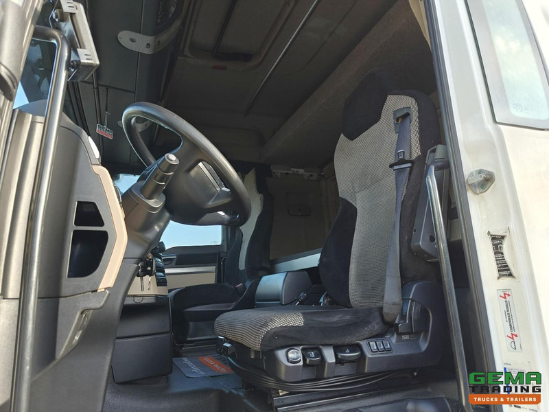 MAN TGX 18.460 4x2 XLX Euro6C - Dubbele Tanks - SmartTacho V2 - 07/2026 APK - Tegljač: slika MAN TGX 18.460 4x2 XLX Euro6C - Dubbele Tanks - SmartTacho V2 - 07/2026 APK - Tegljač MAN TGX 18.460 4x2 XLX Euro6C - Dubbele Tanks - SmartTacho V2 - 07/2026 APK - Tegljač: slika MAN TGX 18.460 4x2 XLX Euro6C - Dubbele Tanks - SmartTacho V2 - 07/2026 APK - Tegljač