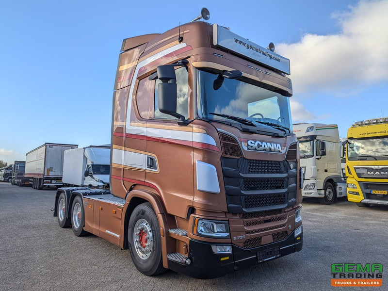 Scania S730 6x4 Topline Euro6 - V8 - Retarder - Costum Interior - Vollucht - Alcoa's - Tegljač: slika Scania S730 6x4 Topline Euro6 - V8 - Retarder - Costum Interior - Vollucht - Alcoa's - Tegljač Scania S730 6x4 Topline Euro6 - V8 - Retarder - Costum Interior - Vollucht - Alcoa's - Tegljač: slika Scania S730 6x4 Topline Euro6 - V8 - Retarder - Costum Interior - Vollucht - Alcoa's - Tegljač