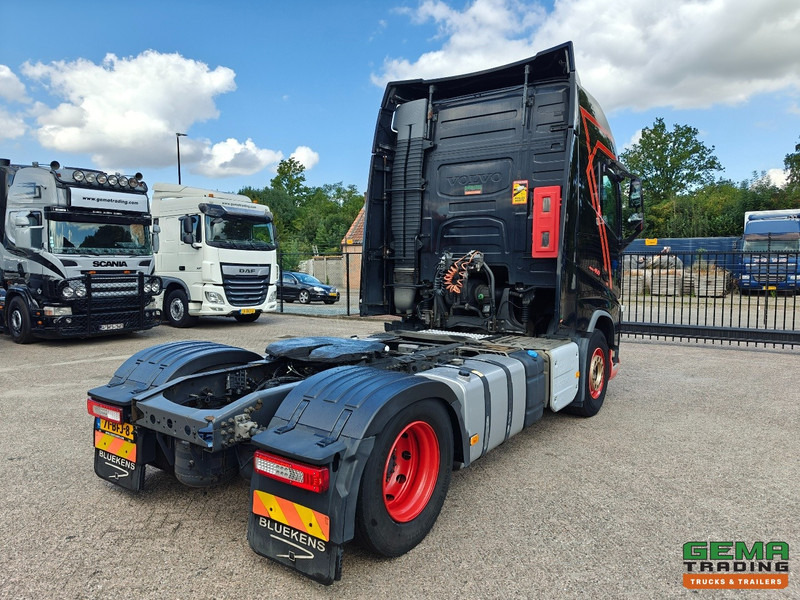 Volvo FH460 4x2 Globetrotter Euro6 - Dubbele Tanks - IparkCool- SMARTTacho V2 - 11/2025 APK - Tegljač: slika Volvo FH460 4x2 Globetrotter Euro6 - Dubbele Tanks - IparkCool- SMARTTacho V2 - 11/2025 APK - Tegljač Volvo FH460 4x2 Globetrotter Euro6 - Dubbele Tanks - IparkCool- SMARTTacho V2 - 11/2025 APK - Tegljač: slika Volvo FH460 4x2 Globetrotter Euro6 - Dubbele Tanks - IparkCool- SMARTTacho V2 - 11/2025 APK - Tegljač