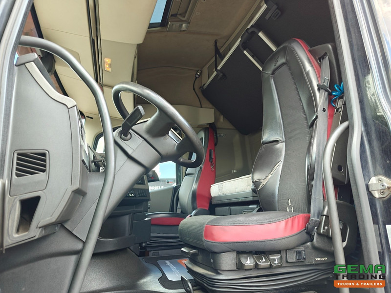 Volvo FH460 4x2 Globetrotter Euro6 - Dubbele Tanks - Standairco - SMARTTachoV2 - 04/2026 APK - Tegljač: slika Volvo FH460 4x2 Globetrotter Euro6 - Dubbele Tanks - Standairco - SMARTTachoV2 - 04/2026 APK - Tegljač Volvo FH460 4x2 Globetrotter Euro6 - Dubbele Tanks - Standairco - SMARTTachoV2 - 04/2026 APK - Tegljač: slika Volvo FH460 4x2 Globetrotter Euro6 - Dubbele Tanks - Standairco - SMARTTachoV2 - 04/2026 APK - Tegljač