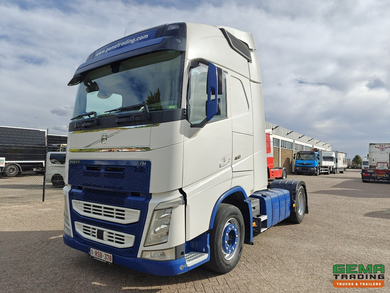 Volvo FH460 4x2 Globetrotter Euro6 - KiepHydrauliek - 374.000km! - 02/2026 APK - Tegljač: slika Volvo FH460 4x2 Globetrotter Euro6 - KiepHydrauliek - 374.000km! - 02/2026 APK - Tegljač Volvo FH460 4x2 Globetrotter Euro6 - KiepHydrauliek - 374.000km! - 02/2026 APK - Tegljač: slika Volvo FH460 4x2 Globetrotter Euro6 - KiepHydrauliek - 374.000km! - 02/2026 APK - Tegljač