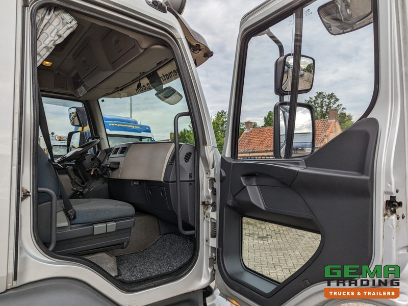 Kamion sandučar Volvo FL280 4x2 SleepCab 16T Euro5 6CIL - 5.60m GeslotenBak + Laadklep 2500KG - Standkachel - Zijdeur - Servicewagen (V758): slika Kamion sandučar Volvo FL280 4x2 SleepCab 16T Euro5 6CIL - 5.60m GeslotenBak + Laadklep 2500KG - Standkachel - Zijdeur - Servicewagen (V758)