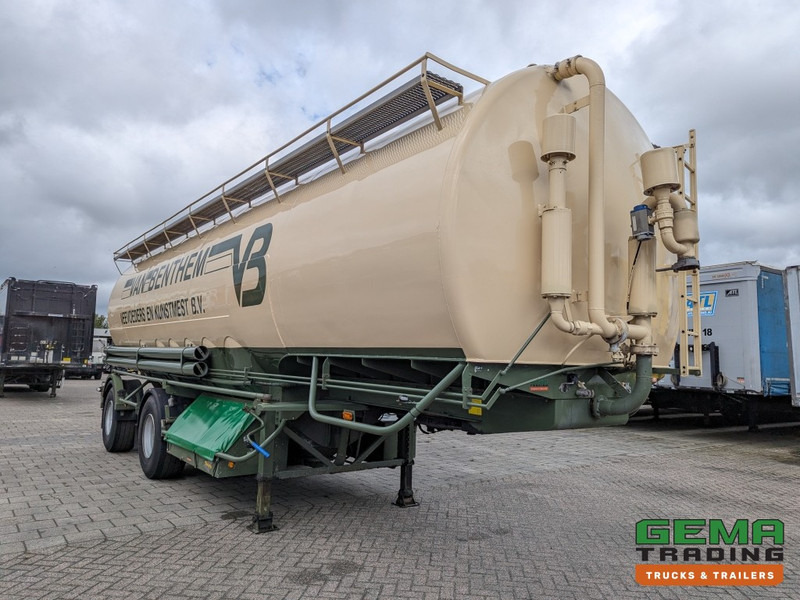 WELGRO 90WSL33-24 2-Assen SAF Silo MengVoeder / Futter 24m³ - Trommelremmen - StuurAs (O1961) - Poluprikolica cisterna: slika WELGRO 90WSL33-24 2-Assen SAF Silo MengVoeder / Futter 24m³ - Trommelremmen - StuurAs (O1961) - Poluprikolica cisterna WELGRO 90WSL33-24 2-Assen SAF Silo MengVoeder / Futter 24m³ - Trommelremmen - StuurAs (O1961) - Poluprikolica cisterna: slika WELGRO 90WSL33-24 2-Assen SAF Silo MengVoeder / Futter 24m³ - Trommelremmen - StuurAs (O1961) - Poluprikolica cisterna