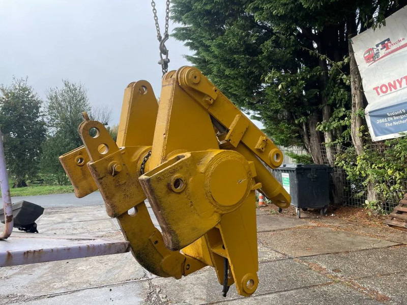 Caterpillar Ripper compatible with D7R and D7H Ripper compatible with D7R and D7H - Rijač za Građevinski strojevi: slika Caterpillar Ripper compatible with D7R and D7H Ripper compatible with D7R and D7H - Rijač za Građevinski strojevi Caterpillar Ripper compatible with D7R and D7H Ripper compatible with D7R and D7H - Rijač za Građevinski strojevi: slika Caterpillar Ripper compatible with D7R and D7H Ripper compatible with D7R and D7H - Rijač za Građevinski strojevi