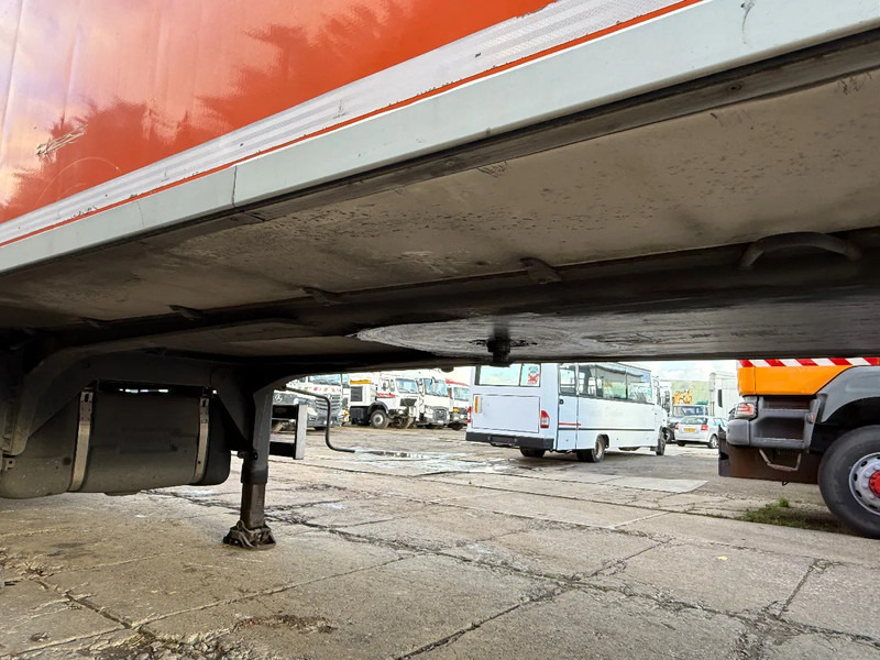 Chereau Frigo Carier Vector 1850 3 axle 7CM Side H2.60 - Poluprikolica hladnjača: slika Chereau Frigo Carier Vector 1850 3 axle 7CM Side H2.60 - Poluprikolica hladnjača Chereau Frigo Carier Vector 1850 3 axle 7CM Side H2.60 - Poluprikolica hladnjača: slika Chereau Frigo Carier Vector 1850 3 axle 7CM Side H2.60 - Poluprikolica hladnjača