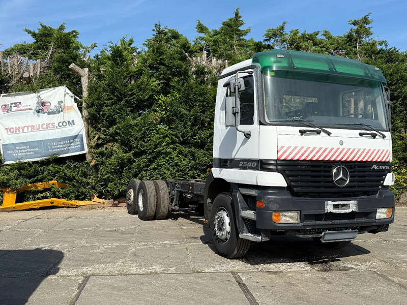 Mercedes-Benz ACTROS 2540 V6 6X2 Chassis Spring/Air EPS 3 Pedal - Kamion-šasija: slika Mercedes-Benz ACTROS 2540 V6 6X2 Chassis Spring/Air EPS 3 Pedal - Kamion-šasija Mercedes-Benz ACTROS 2540 V6 6X2 Chassis Spring/Air EPS 3 Pedal - Kamion-šasija: slika Mercedes-Benz ACTROS 2540 V6 6X2 Chassis Spring/Air EPS 3 Pedal - Kamion-šasija