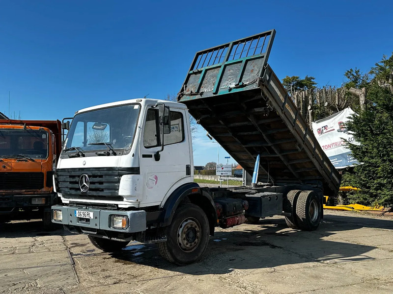 Mercedes-Benz SK 1733 V6 4X2 Tipper Spring/Spring EPS Manual Gearbox - Kiper: slika Mercedes-Benz SK 1733 V6 4X2 Tipper Spring/Spring EPS Manual Gearbox - Kiper Mercedes-Benz SK 1733 V6 4X2 Tipper Spring/Spring EPS Manual Gearbox - Kiper: slika Mercedes-Benz SK 1733 V6 4X2 Tipper Spring/Spring EPS Manual Gearbox - Kiper