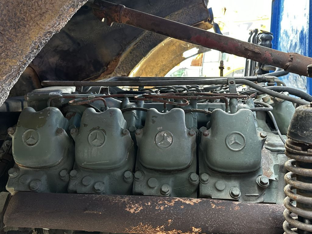 Kiper Mercedes-Benz SK 1928 V8 4X2 Tipper Spring/Spring Manual Gearb Mercedes-Benz SK 1928 V8 4X2 Tipper Spring/Spring Manual Gearb: slika Kiper Mercedes-Benz SK 1928 V8 4X2 Tipper Spring/Spring Manual Gearb Mercedes-Benz SK 1928 V8 4X2 Tipper Spring/Spring Manual Gearb