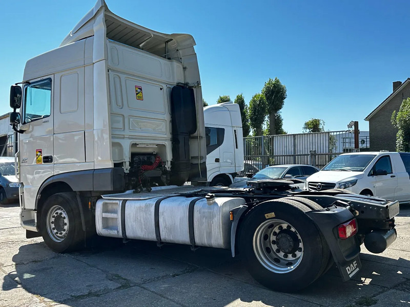 DAF XF 460 4X2 Tractor-unit Spring/Air ACC Retarder EURO6 - Tegljač: slika DAF XF 460 4X2 Tractor-unit Spring/Air ACC Retarder EURO6 - Tegljač DAF XF 460 4X2 Tractor-unit Spring/Air ACC Retarder EURO6 - Tegljač: slika DAF XF 460 4X2 Tractor-unit Spring/Air ACC Retarder EURO6 - Tegljač