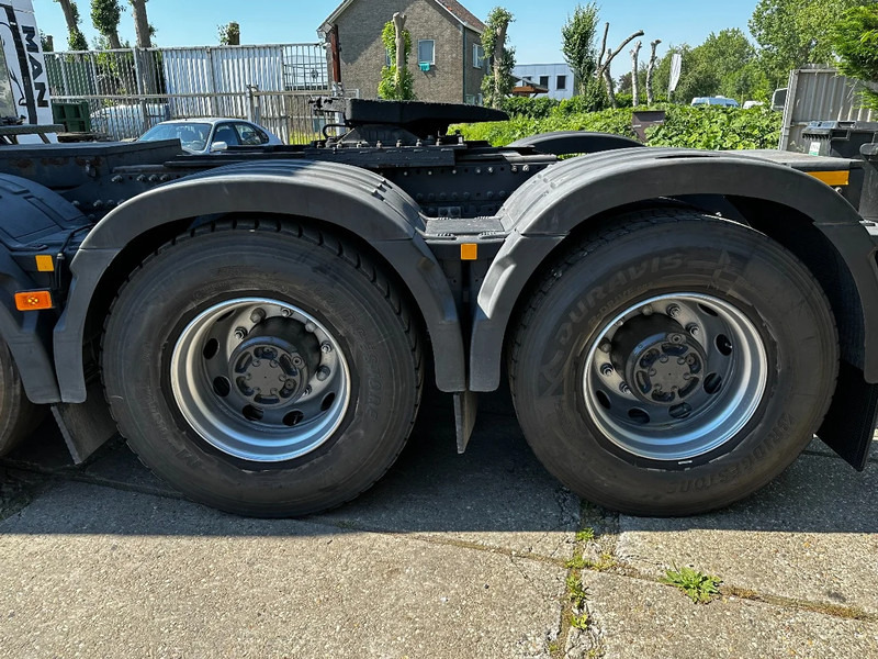 Volvo FH 16.750 8X4 Tractor-unit Push-pull 180T Retarder *Top condition* - Tegljač: slika Volvo FH 16.750 8X4 Tractor-unit Push-pull 180T Retarder *Top condition* - Tegljač Volvo FH 16.750 8X4 Tractor-unit Push-pull 180T Retarder *Top condition* - Tegljač: slika Volvo FH 16.750 8X4 Tractor-unit Push-pull 180T Retarder *Top condition* - Tegljač