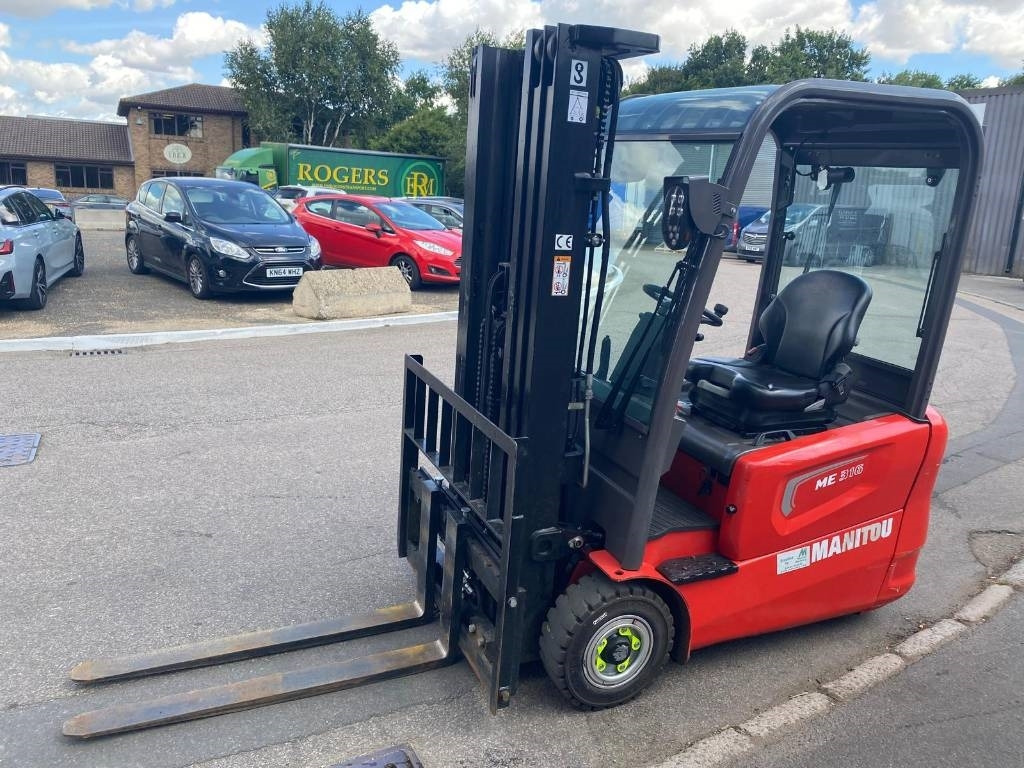 Manitou ME 316 - Električni viličar: slika Manitou ME 316 - Električni viličar Manitou ME 316 - Električni viličar: slika Manitou ME 316 - Električni viličar