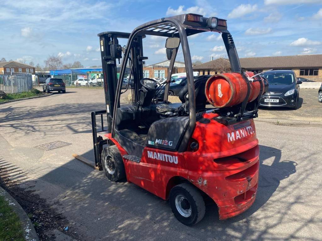 Manitou MI 15 G - Plinski viličar: slika Manitou MI 15 G - Plinski viličar Manitou MI 15 G - Plinski viličar: slika Manitou MI 15 G - Plinski viličar