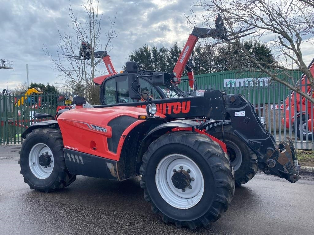 Manitou MLT 741-140V+ - Teleskopski rukovatelj: slika Manitou MLT 741-140V+ - Teleskopski rukovatelj Manitou MLT 741-140V+ - Teleskopski rukovatelj: slika Manitou MLT 741-140V+ - Teleskopski rukovatelj
