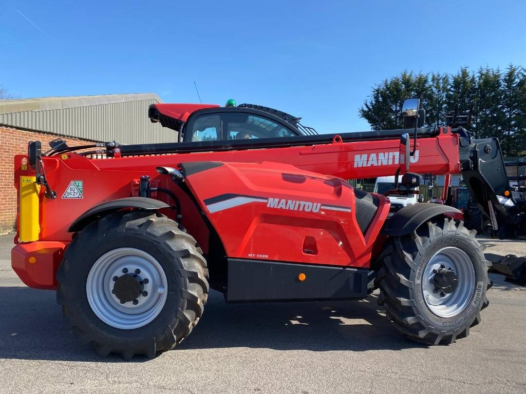 Manitou MT 1335 - Teleskopski rukovatelj: slika Manitou MT 1335 - Teleskopski rukovatelj Manitou MT 1335 - Teleskopski rukovatelj: slika Manitou MT 1335 - Teleskopski rukovatelj