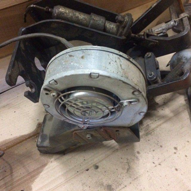 Accelerator & brake for Linde R14, Series115 - Papučica za Oprema za rukovanje materijalima: slika Accelerator & brake for Linde R14, Series115 - Papučica za Oprema za rukovanje materijalima Accelerator & brake for Linde R14, Series115 - Papučica za Oprema za rukovanje materijalima: slika Accelerator & brake for Linde R14, Series115 - Papučica za Oprema za rukovanje materijalima