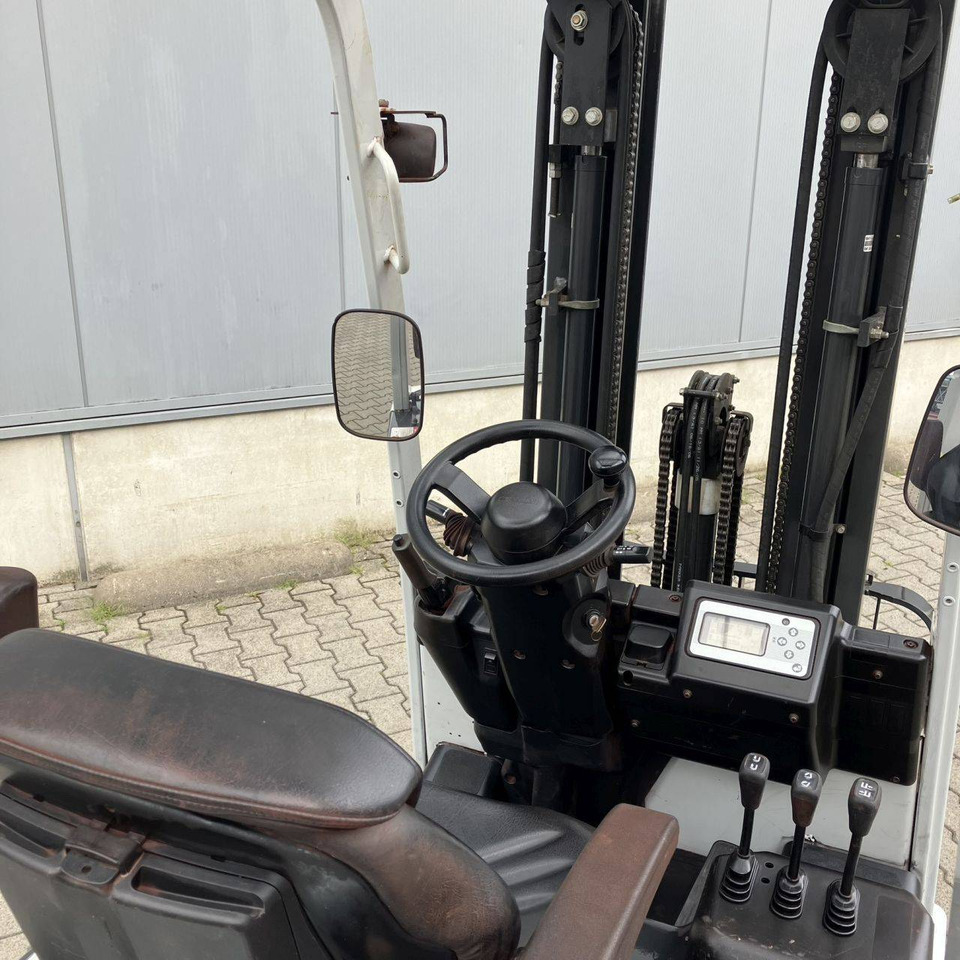 Atlet ET15 (A1N1L15Q) - Električni viličar: slika Atlet ET15 (A1N1L15Q) - Električni viličar Atlet ET15 (A1N1L15Q) - Električni viličar: slika Atlet ET15 (A1N1L15Q) - Električni viličar