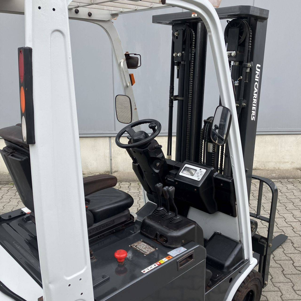 Atlet ET15 (A1N1L15Q) - Električni viličar: slika Atlet ET15 (A1N1L15Q) - Električni viličar Atlet ET15 (A1N1L15Q) - Električni viličar: slika Atlet ET15 (A1N1L15Q) - Električni viličar