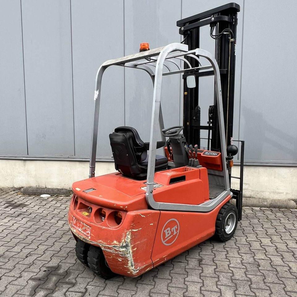 BT CBE18T - Električni viličar: slika BT CBE18T - Električni viličar BT CBE18T - Električni viličar: slika BT CBE18T - Električni viličar