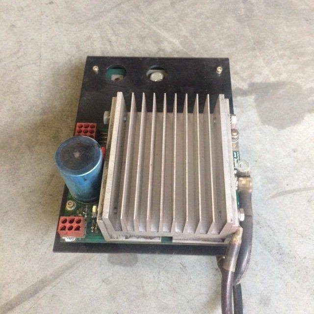 Control Module From Lansing - Upravljačka jedinica (ECU) za Oprema za rukovanje materijalima: slika Control Module From Lansing - Upravljačka jedinica (ECU) za Oprema za rukovanje materijalima Control Module From Lansing - Upravljačka jedinica (ECU) za Oprema za rukovanje materijalima: slika Control Module From Lansing - Upravljačka jedinica (ECU) za Oprema za rukovanje materijalima