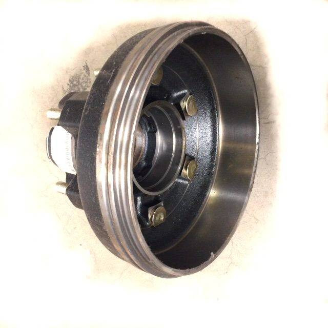 Drum brake for Caterpillar / Mitsubishi - Dijelovi kočnica za Oprema za rukovanje materijalima: slika Drum brake for Caterpillar / Mitsubishi - Dijelovi kočnica za Oprema za rukovanje materijalima Drum brake for Caterpillar / Mitsubishi - Dijelovi kočnica za Oprema za rukovanje materijalima: slika Drum brake for Caterpillar / Mitsubishi - Dijelovi kočnica za Oprema za rukovanje materijalima