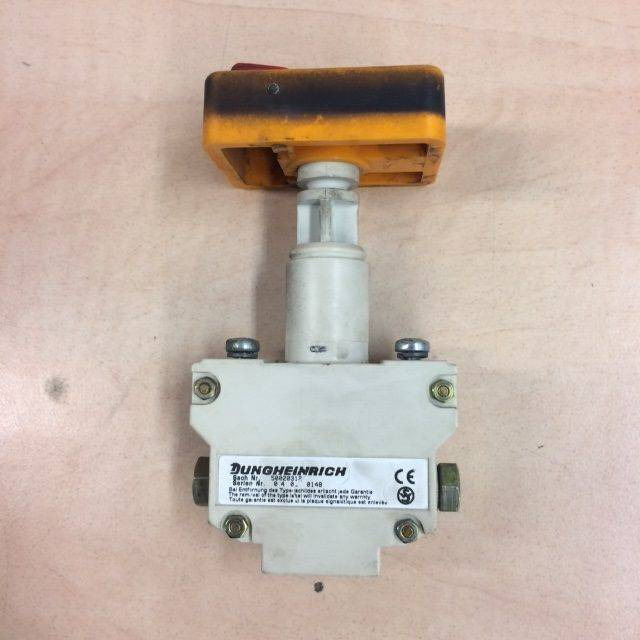 Emergency stop switch ERD 220 - Prekidač upravljačkog stupa za Oprema za rukovanje materijalima: slika Emergency stop switch ERD 220 - Prekidač upravljačkog stupa za Oprema za rukovanje materijalima Emergency stop switch ERD 220 - Prekidač upravljačkog stupa za Oprema za rukovanje materijalima: slika Emergency stop switch ERD 220 - Prekidač upravljačkog stupa za Oprema za rukovanje materijalima
