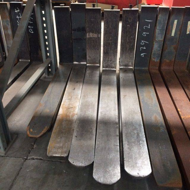 Forks 120x40x1100, FEM2A - Vilice: slika Forks 120x40x1100, FEM2A - Vilice Forks 120x40x1100, FEM2A - Vilice: slika Forks 120x40x1100, FEM2A - Vilice