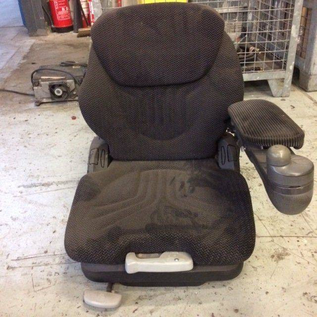 Grammer MSG 65/521 Seat - Sjedalo za Oprema za rukovanje materijalima: slika Grammer MSG 65/521 Seat - Sjedalo za Oprema za rukovanje materijalima Grammer MSG 65/521 Seat - Sjedalo za Oprema za rukovanje materijalima: slika Grammer MSG 65/521 Seat - Sjedalo za Oprema za rukovanje materijalima