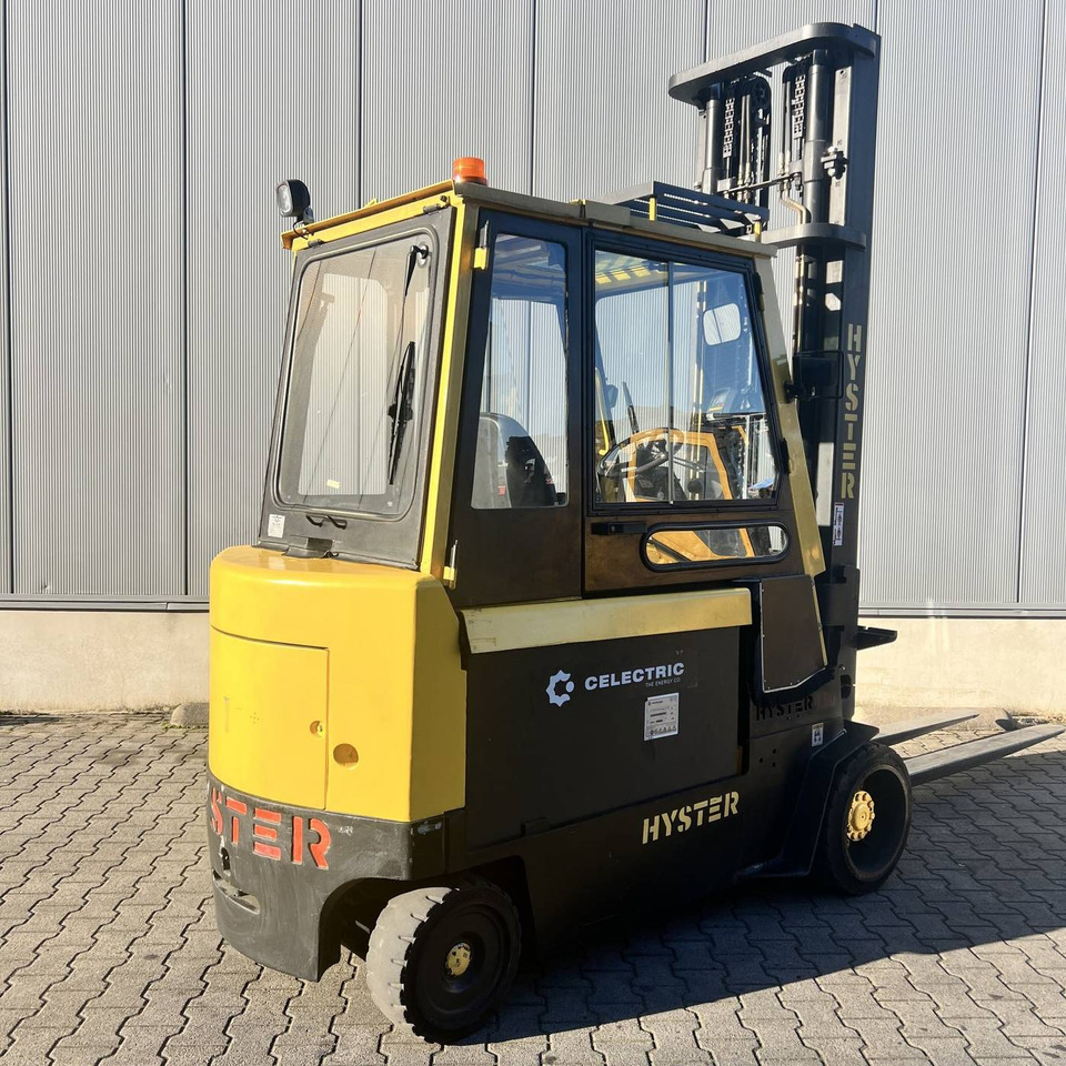 Hyster E4.50XL - Električni viličar: slika Hyster E4.50XL - Električni viličar Hyster E4.50XL - Električni viličar: slika Hyster E4.50XL - Električni viličar