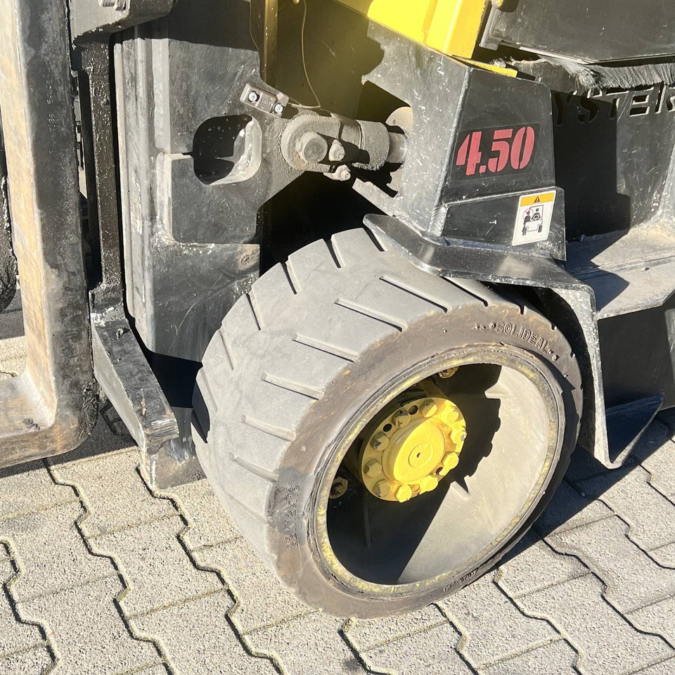 Zakup Hyster E4.50XL Hyster E4.50XL: slika Zakup Hyster E4.50XL Hyster E4.50XL Zakup Hyster E4.50XL Hyster E4.50XL: slika Zakup Hyster E4.50XL Hyster E4.50XL