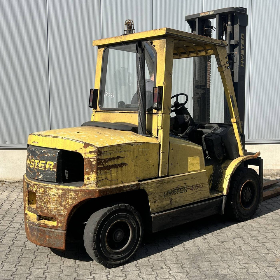 Hyster H4.50XM - Diesel viličar: slika Hyster H4.50XM - Diesel viličar Hyster H4.50XM - Diesel viličar: slika Hyster H4.50XM - Diesel viličar