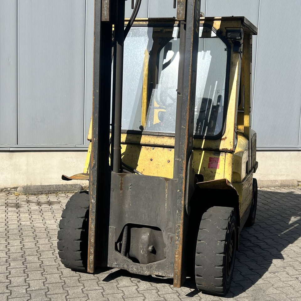 Zakup  Hyster H4.50XM Hyster H4.50XM: slika Zakup  Hyster H4.50XM Hyster H4.50XM