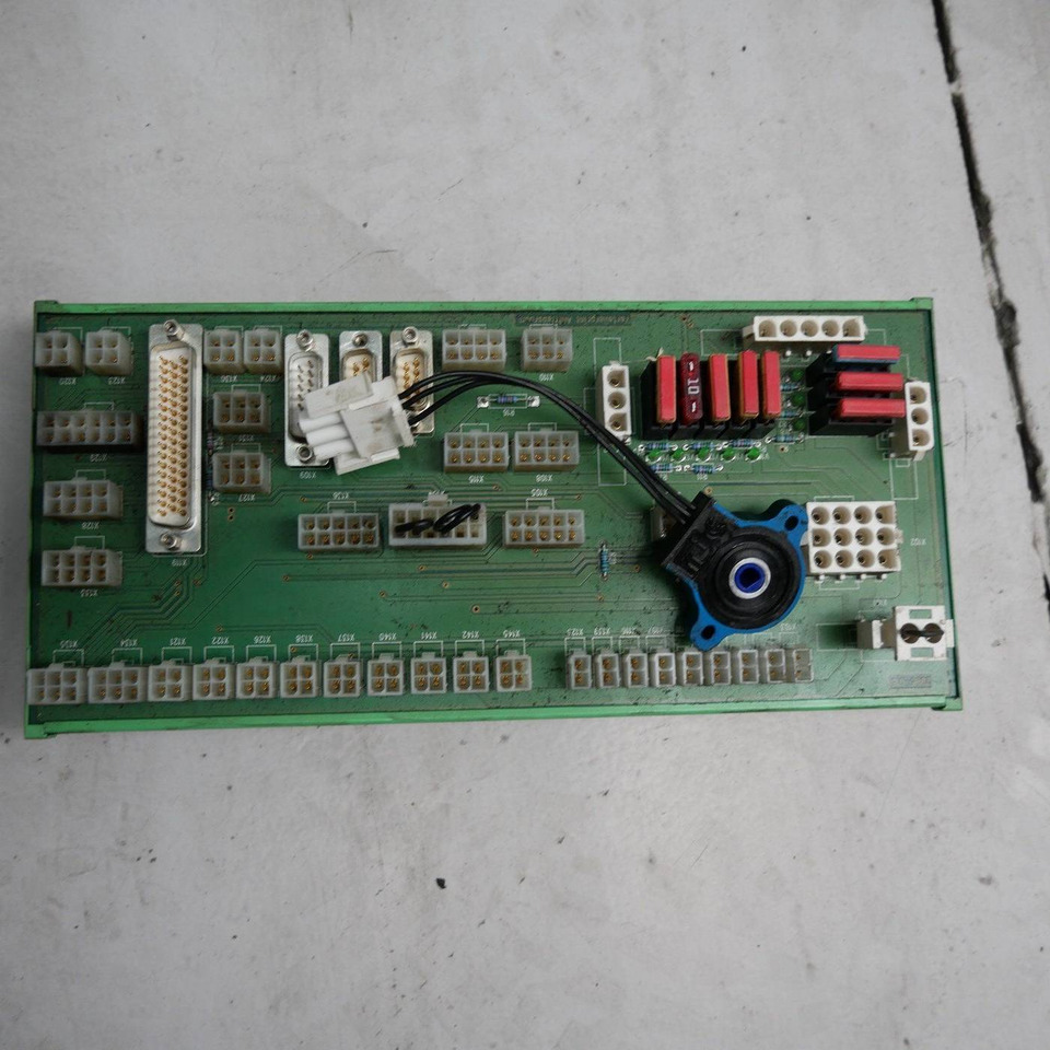 Interface printed board for Dambach, Atlet OMNI 140DCR - Električni sustav za Oprema za rukovanje materijalima: slika Interface printed board for Dambach, Atlet OMNI 140DCR - Električni sustav za Oprema za rukovanje materijalima Interface printed board for Dambach, Atlet OMNI 140DCR - Električni sustav za Oprema za rukovanje materijalima: slika Interface printed board for Dambach, Atlet OMNI 140DCR - Električni sustav za Oprema za rukovanje materijalima