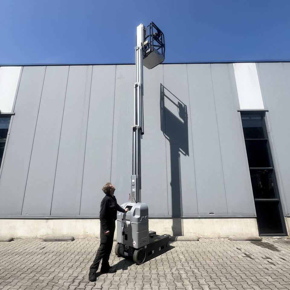 JLG 20MVL - Platforma za podizanje stupa u okomitom položaju: slika JLG 20MVL - Platforma za podizanje stupa u okomitom položaju JLG 20MVL - Platforma za podizanje stupa u okomitom položaju: slika JLG 20MVL - Platforma za podizanje stupa u okomitom položaju