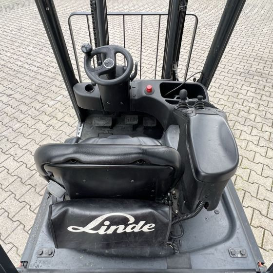 Linde E15 (386-02) EVO - Električni viličar: slika Linde E15 (386-02) EVO - Električni viličar Linde E15 (386-02) EVO - Električni viličar: slika Linde E15 (386-02) EVO - Električni viličar