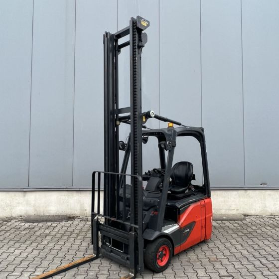 Linde E15 (386-02) EVO - Električni viličar: slika Linde E15 (386-02) EVO - Električni viličar Linde E15 (386-02) EVO - Električni viličar: slika Linde E15 (386-02) EVO - Električni viličar