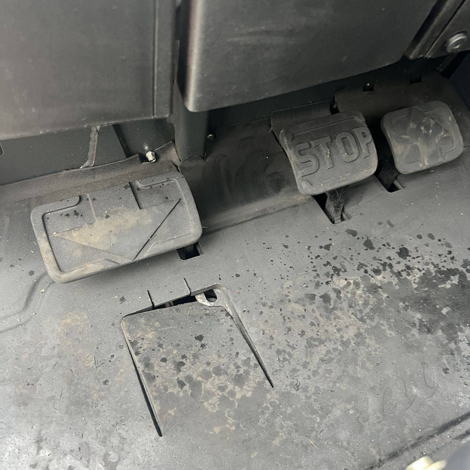 Linde E15 (386-02) EVO - Električni viličar: slika Linde E15 (386-02) EVO - Električni viličar Linde E15 (386-02) EVO - Električni viličar: slika Linde E15 (386-02) EVO - Električni viličar