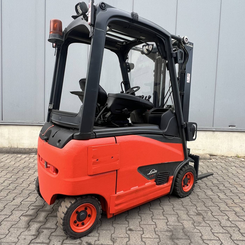 Linde E16PH (386-02) EVO - Električni viličar: slika Linde E16PH (386-02) EVO - Električni viličar Linde E16PH (386-02) EVO - Električni viličar: slika Linde E16PH (386-02) EVO - Električni viličar