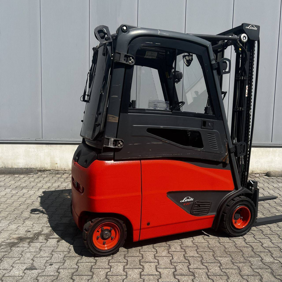 Linde E20PH (386-02) EVO - Električni viličar: slika  Linde E20PH (386-02) EVO - Električni viličar Linde E20PH (386-02) EVO - Električni viličar: slika  Linde E20PH (386-02) EVO - Električni viličar