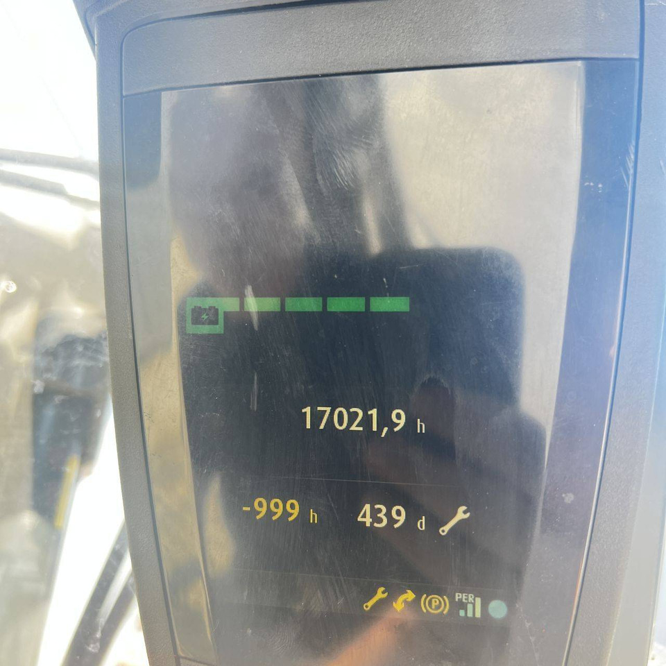 Linde E25 (387) - Električni viličar: slika Linde E25 (387) - Električni viličar Linde E25 (387) - Električni viličar: slika Linde E25 (387) - Električni viličar