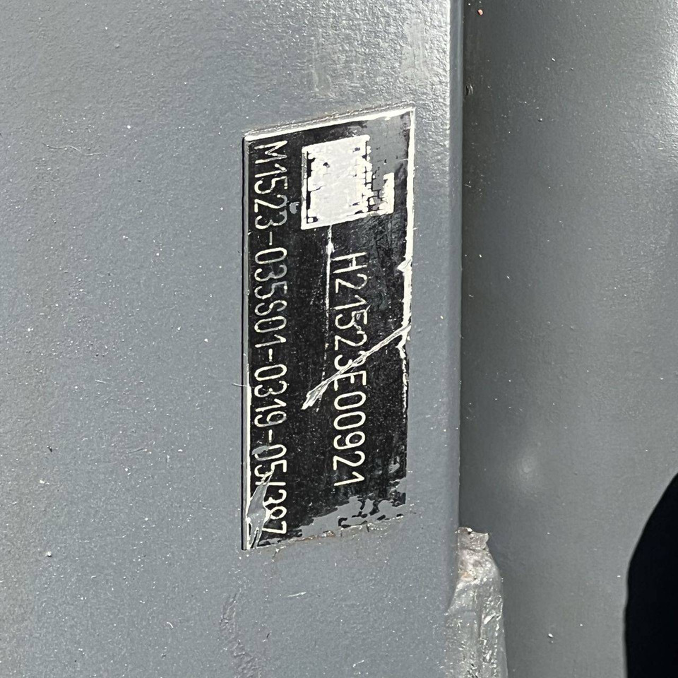 Električni viličar Linde E30 (387): slika Električni viličar Linde E30 (387) Električni viličar Linde E30 (387): slika Električni viličar Linde E30 (387)