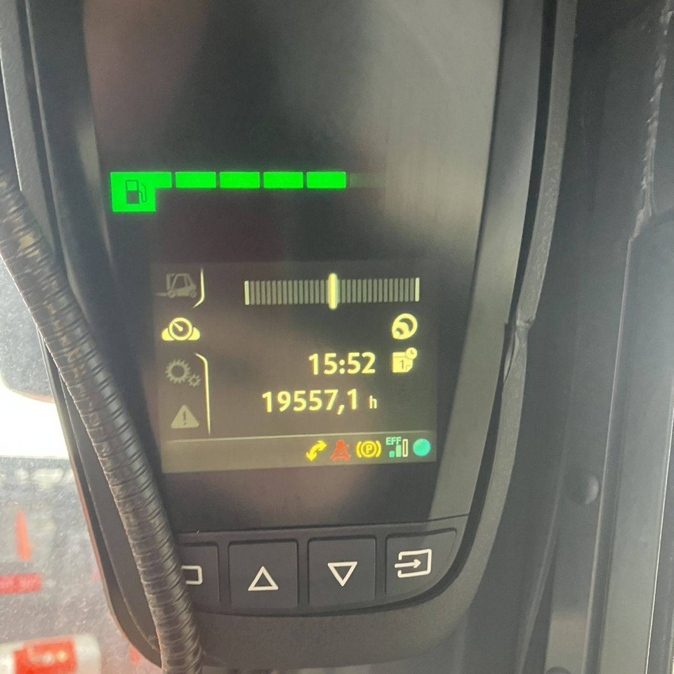 Linde H40T (394-02) Beverage - Plinski viličar: slika Linde H40T (394-02) Beverage - Plinski viličar Linde H40T (394-02) Beverage - Plinski viličar: slika Linde H40T (394-02) Beverage - Plinski viličar