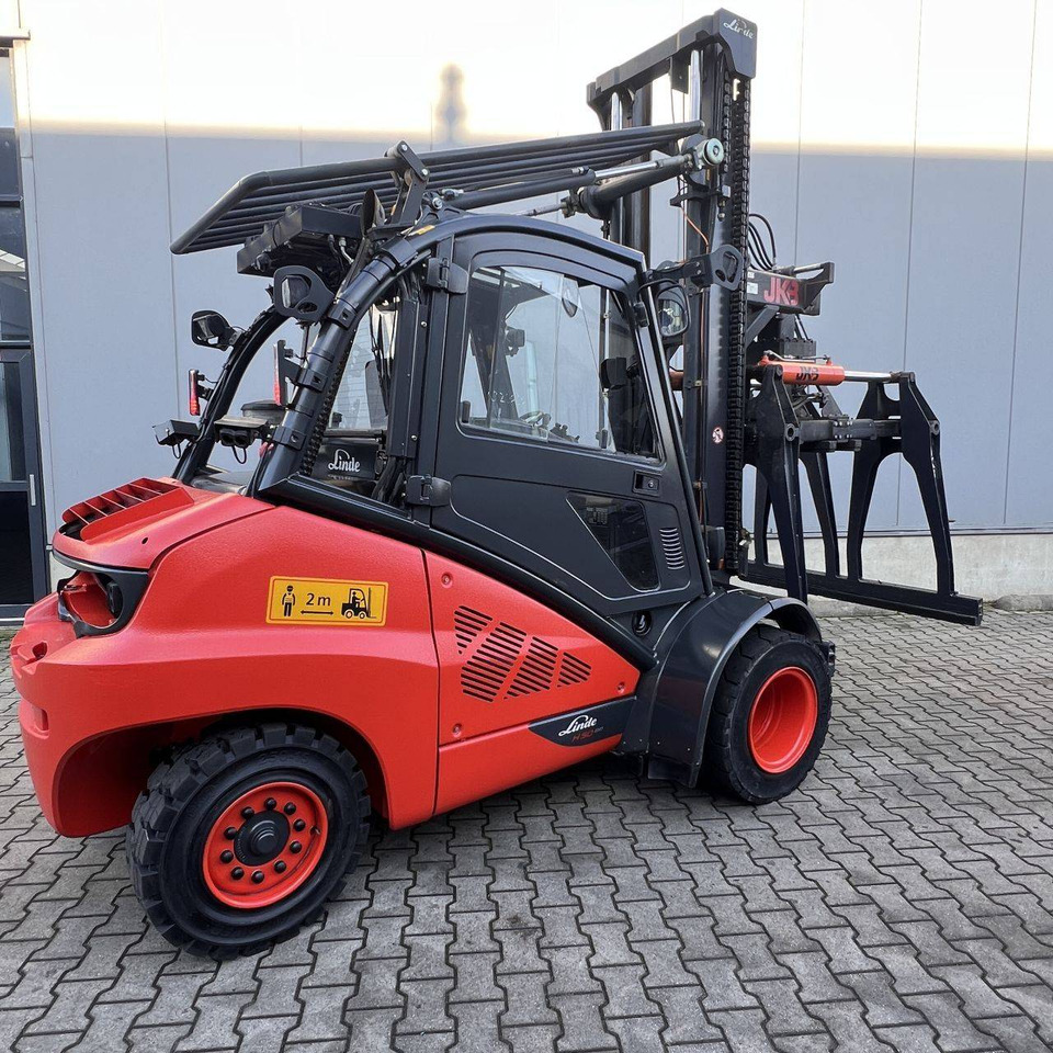 Linde H50D/600-02 (394) EVO - Diesel viličar: slika Linde H50D/600-02 (394) EVO - Diesel viličar Linde H50D/600-02 (394) EVO - Diesel viličar: slika Linde H50D/600-02 (394) EVO - Diesel viličar